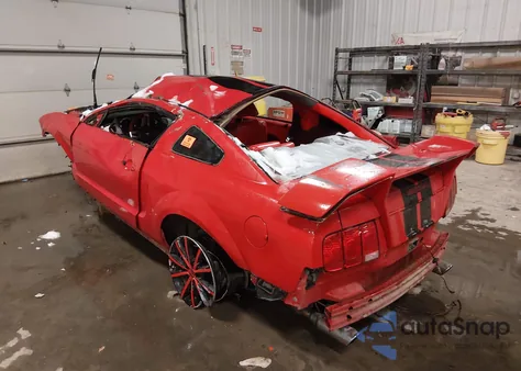 2006 Ford Mustang Gt z USA, uszkodzony, nr VIN 1ZVFT82H765198877